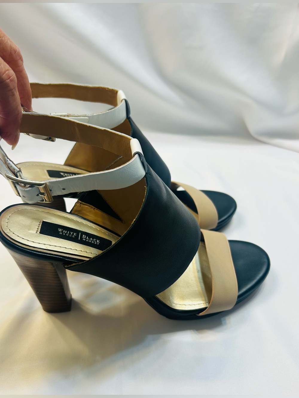 White House Black Market Black and Beige Leather Block Heel Sandals - Picture 3 of 8